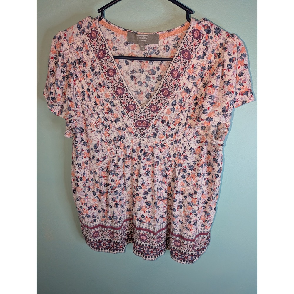 Berkley Jensen Womens Floral Boho V-Neck Blouse Short Flutter Sleeve Top‎ Medium